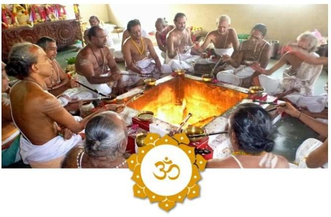 Book the Best North Indian Pandit in Bangalore for Your Next Puja